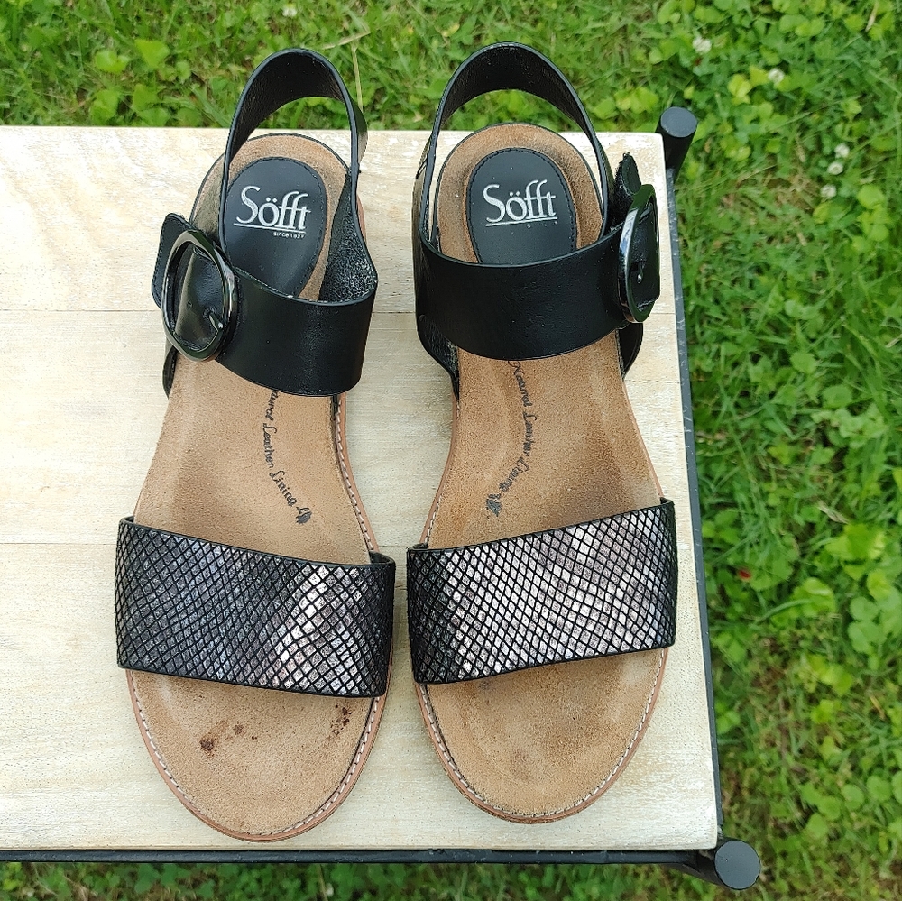 Sofft Bali Metalic Genuine Leather Sandals in Black (Size 11 M)